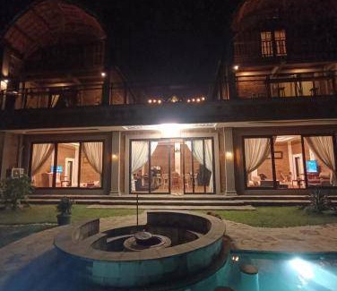 Cilobak Villa | 175 m² Villa ∙ 2 bedrooms ∙ 12 guests