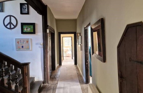 Balcombe Other | 17th Century Country Manor House - 15 mins Gatwick, 40 mins London