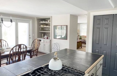 Wolcott House | 18 Acre Vermont Farm With Mountain View Near Stowe