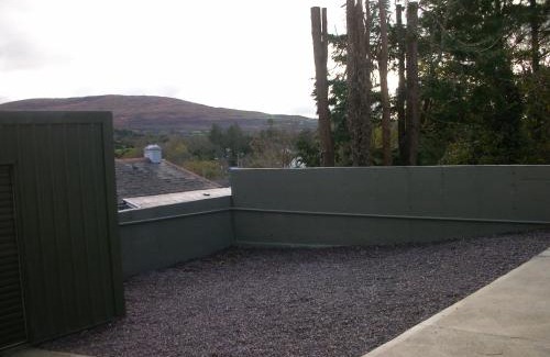 Durrus House | 18 Carraig Naofa