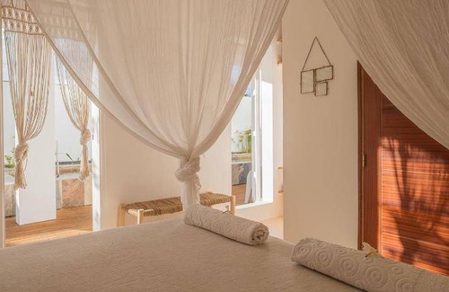 Centre-Ville Bed & Breakfast | 18 m² Bed and breakfast ∙ 2 guests