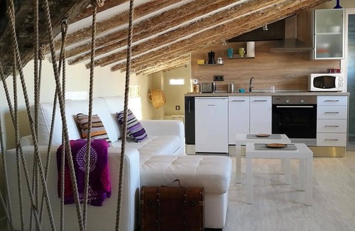 Casablanca Apartment | 18 Towers cozy attic attic
