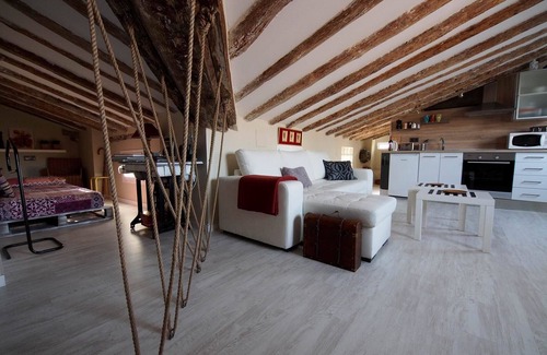 Casablanca Apartment | 18 Towers cozy attic attic