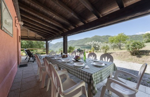 San Marcello Piteglio Villa | 180 m² Villa ∙ 4 bedrooms ∙ 10 guests