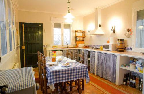 Casas de los Pinos House | 180 m² House ∙ 6 bedrooms ∙ 11 guests