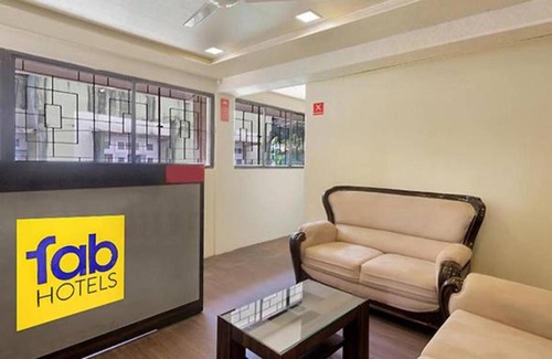 Shivajinagar Hotel | 180 mΒ² Hotel β 2 guests