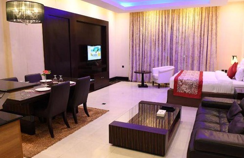 Seef Apartment | 180 m² Serviced apartment ∙ 8 guests