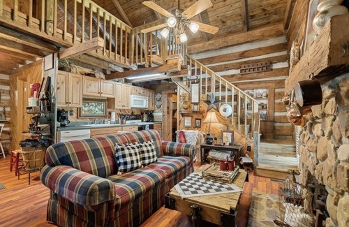 Rock Hill Cabin | 1800’s Cabin with Hot Tub, Pet Friendly
