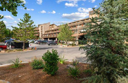 Purgatory Hotel | 182 m² Hotel ∙ 8 guests