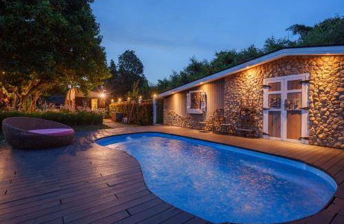Nong Nam Daeng House | 185 m² House ∙ 4 bedrooms ∙ 10 guests