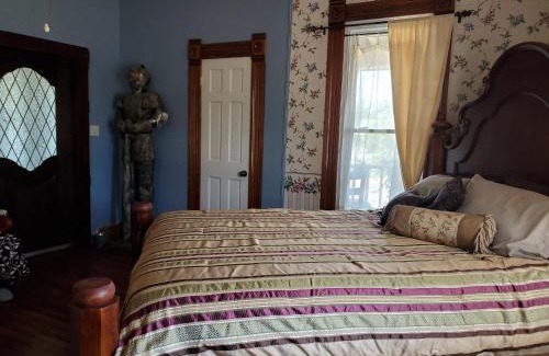 Llano Bed & Breakfast | 1890 Karcher Haus