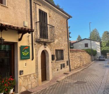 Alfedena House | 18th Century Samnium Stone Residence