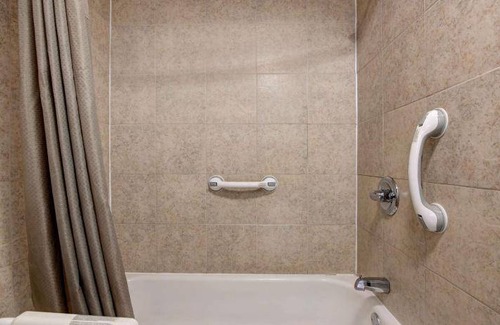 Sulphur Springs Hotel | 19 m² Hotel ∙ 127 guests