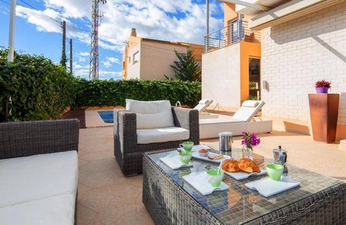 La Colina House | 190 m² House ∙ 3 bedrooms ∙ 6 guests