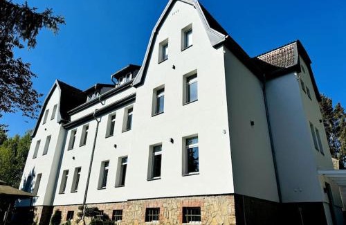 Ingersleben Apartment | 1923 Wohnung by Gerda