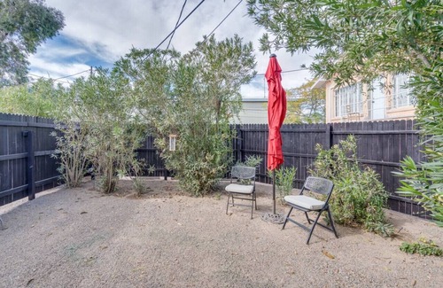 Tucson House | 1926 Historic Duplex/Near U of A/1 BR 1 BA