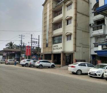 Dibrugarh Hotel | 194 m² Hotel ∙ 4 guests