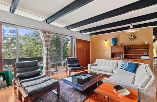 Faulconbridge House | 1960s Nino's Beachcomber House of Light & Legacy
