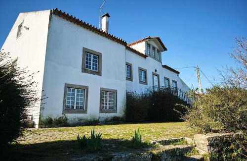 Vila Ruiva Villa | 19th Centry Farmhouse Getaway - Sleep 12-14 w Pool