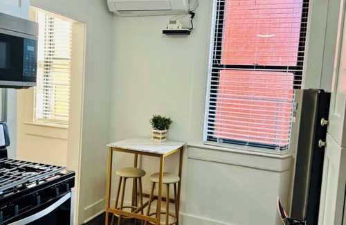 Over-the-Rhine Apartment | 1bedroom apartment over the heart of OTR