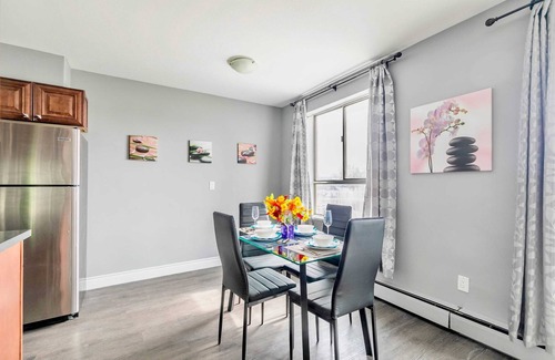 Rosedale Apartment | 1BR Glenview West Apt with Patio - Near Downtown!