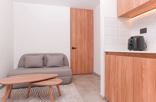 San Diego Apartment | 1BR + Jacuzzi - El Poblado, Coworking Ready