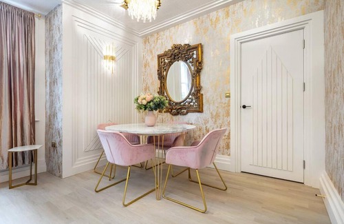 Kentish Town Apartment | 1LSR - High-End Luxury 2 Bed Designer Apartment