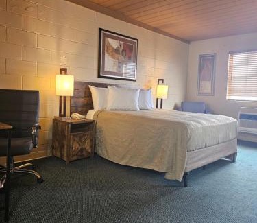 Rawlins Hotel | 1st Choice Inn of Rawlins