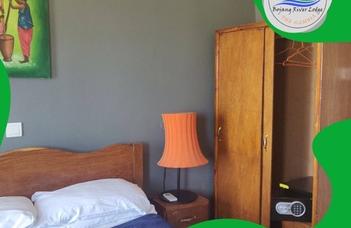 Cape Point Cabin | 1st Floor Garden View Room - Cape Point, Bakau