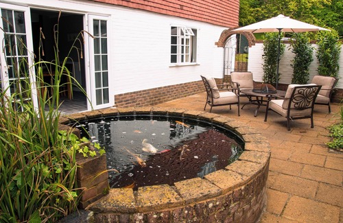Ightham House | 2/3 bed house. Short walk to Knole Park, Sevenoaks Train Station & High Street
