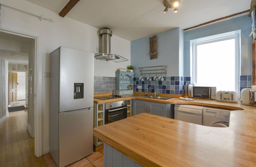 Torcross Cottage | 2 Bayview
