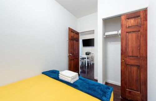 Manhattan Valley Apartment | 2 BD Cozy Home in Manhattan Valley