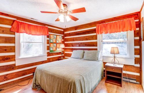Qualla House | 2 Bed 2 Bath Vacation home in Whittier II