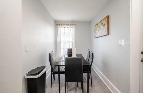 Black Rock Historic District Apartment | 2 Bed Apt in BlackRock by beach