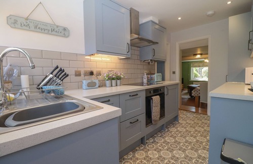 Knodishall Cottage | 2 bed bolthole minutes from Thorpeness & Aldeburgh