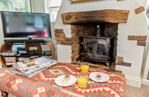 New Forest District House | 2 Bed in Beaulieu 92220