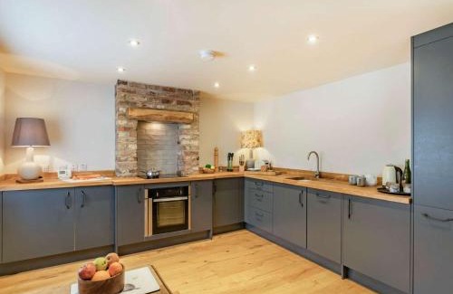 Lund House | 2 Bed in Beverley 75584