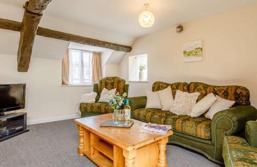 Ilfracombe House | 2 Bed in Combe Martin 86938