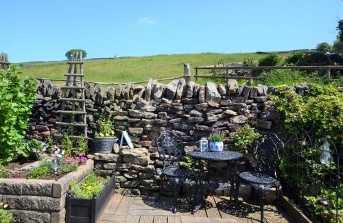 Hayfield House | 2 Bed in Hayfield 57871