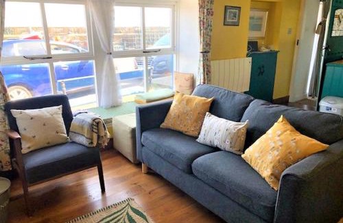 Johnshaven House | 2 Bed in Montrose AN48M