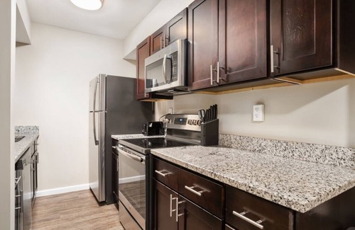 University District Apartment | 2 bed on 4th St and 15th Ave