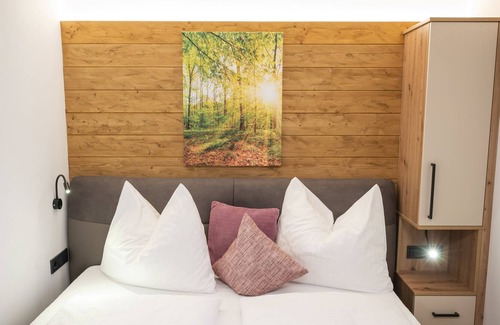 Alpendorf Apartment | 2 Bed Studio Standard without Balcony