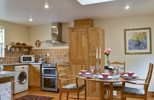 Dollar Cottage | 2 bedroom accommodation in Burnfoot near Gleneagles