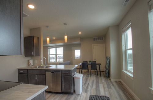 Farviews - Pattee Canyon Apartment | 2 bedroom + 1 bath apartment with amazing views!