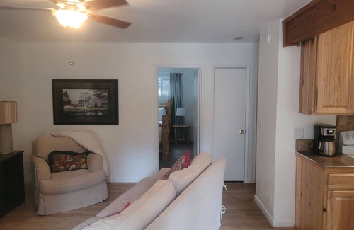 Peninsula Village Cabin | 2 Bedroom/1 Bathroom - Lake Front!