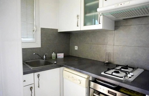 Mediterranee Apartment | 2 bedroom apartment with beachfront terrace Canet Plage