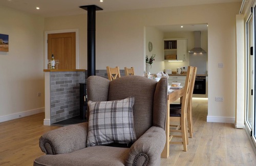 Disserth and Trecoed Cottage | 2 bedroom accommodation in Howey, near Llandrindod Wells