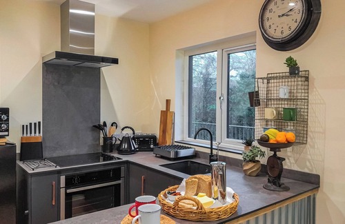 Lewtrenchard Cottage | 2 bedroom accommodation in Lewdown, near Okehampton