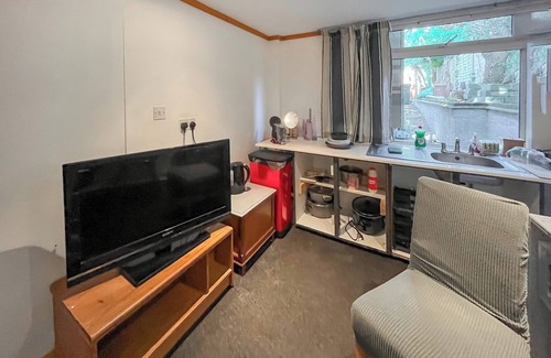 Peacehaven Apartment | 2 bedroom accommodation in Peacehaven