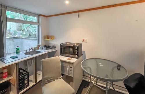 Peacehaven Apartment | 2 bedroom accommodation in Peacehaven